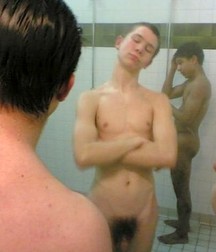 have fun in the shower room 5ad8ee0ff145a.jpg