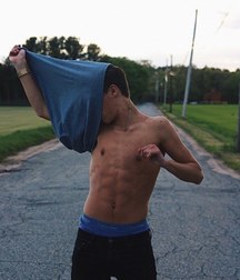 absolute male beauty 5adf384468604.jpg