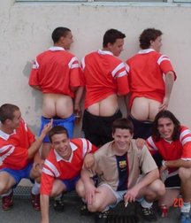 guys having fun showing off their ass 5ae00f48b0668.jpg
