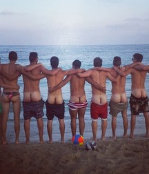 guys having fun showing off their ass 5ae00f56e185d.jpg