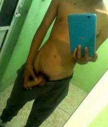cute boys  selfies 5ae1425020c14.jpg