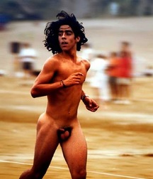 the boy loves to run naked 5ae331c23c1be.jpg
