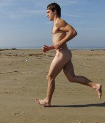 the boy loves to run naked 5ae331c85745f.jpg