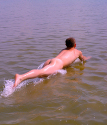a dip in the water 5ae49d73f1515.jpg