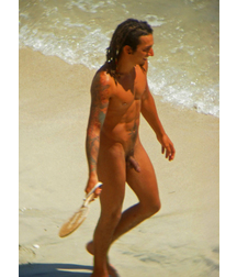naked on the seashore 5aea0951caf80.jpg