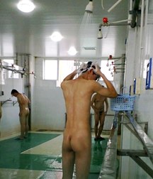 in the shower room 5aef1a46e71b5.jpg