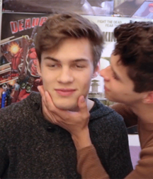 romantic moments, tender caresses 5af03b6316662.png