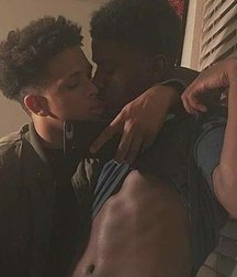 romantic moments, tender caresses 5af03b6a37e7c.jpg