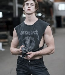 cool guys 5af1bda27d3bd.jpg