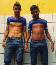 my friend and I 5af49e04b1430.jpg