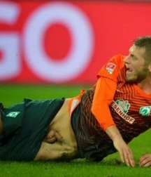 accidental nudity in sport 5af70cf19e6fc.jpg