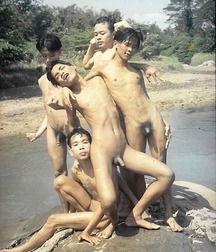 all naked without shame 5af70df36f2c1.jpg