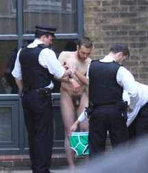 naked boys arrested 5b02eae4726d0.jpg