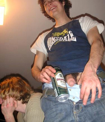 drink beer with friends 5b08447e10022.jpg