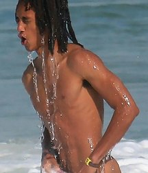 in the water but naked 5b0b0be5e6912.jpg