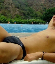 I love the speedo 5b0d7756b30d7.jpg