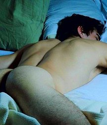 sleep with your bum uncovered 5b0d77eea3504.jpg