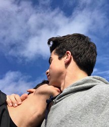 tenderness between males 5b13aeade3ac6.jpg