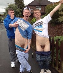 have fun with nudity 5b13aefc8d43d.jpg