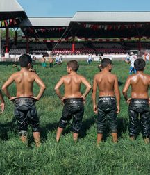 young Turkish wrestlers 5b16995053e47.jpg