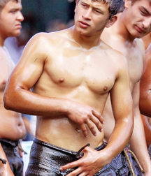 young Turkish wrestlers 5b1699693b84c.jpg