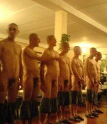 in the Russian army barracks 5b169a70cfa0f.jpg