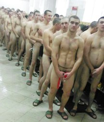 in the Russian army barracks 5b169a75b85fc.jpg