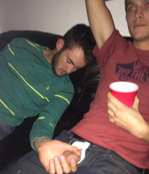 drunk guys 5b18f5b6e2db4.jpg