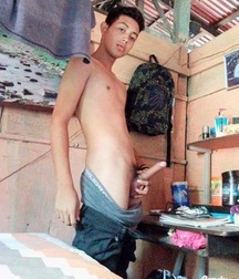 the boys lower their underwear 5b18f66467842.jpg