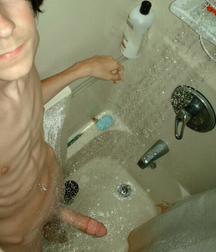 a nice shower 5b1e96eff1406.jpg