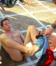funny straight guys 5b201b943c724.png