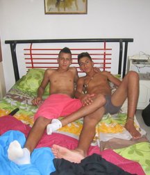 couple of friends 5b218f02e0a83.jpg