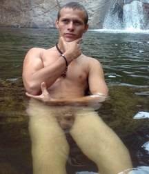 naked in the water 5b2df5db9c9a1.jpg