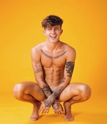 soft male nudity 5b32963d780b7.jpg
