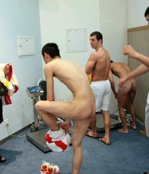 the male locker room 5b37d221e72e5.jpg