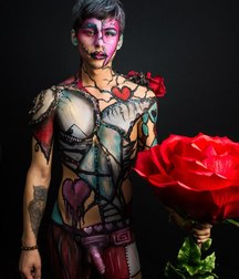 your painted body 5b37d327ee9d4.jpg