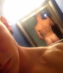 selfie in the mirror 5b39b20ceb5b0.jpg