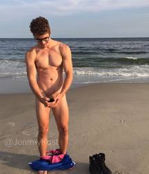 on the beach 5b39b264aea84.jpg