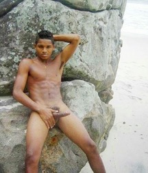 on the beach 5b39b26dbf778.jpg