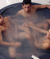 guys in the water 5b3f82ebcca9e.jpg