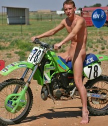 on motorcycles but naked 5b3f8412bbed0.jpg