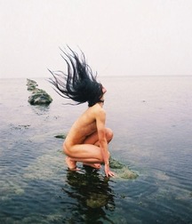 playing in the water 5b545acda8c67.jpg