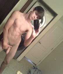 boys selfies 5b577c6a78b79.jpg