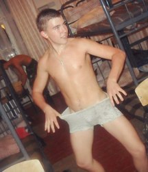 boys in underwear 5b5780134d0ad.jpg