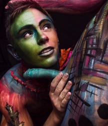 artistic body 5b589c21ac6e2.jpg