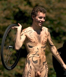artistic body 5b589c2cd6fc8.jpg