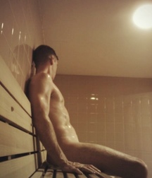 naked boys sauna 5b589e6752ac4.jpg