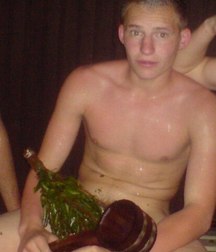 naked boys sauna 5b589e6bd7302.jpg