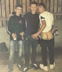 funny little asses 5b6459c5953ef.jpg
