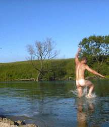 sequence of dives 5b6533e2616fd.jpg
